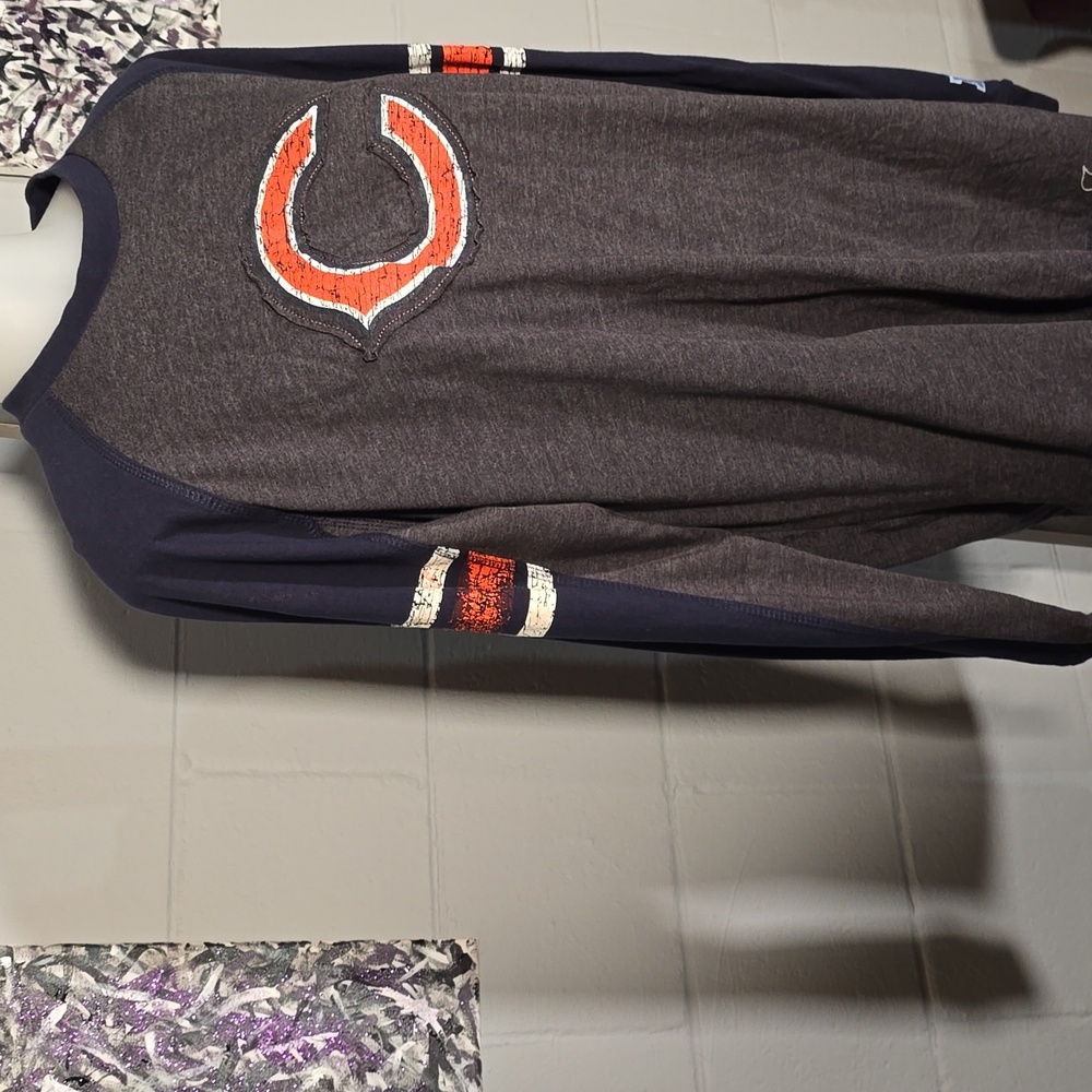 Chicago Bears long sleeve shirt - Picture 2 of 8